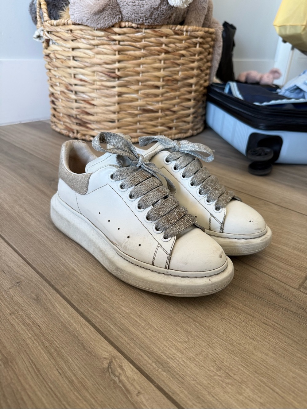 Alexander McQueen White Sneakers with Gold Metallic Accents